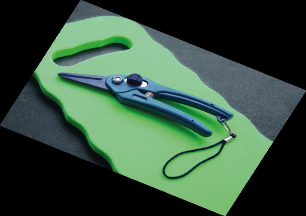 Univerzalne vrtne škarje